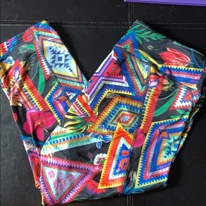 Lularoe Jade athletic capris